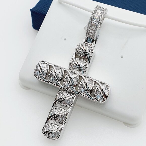 "925 Sterling Silver Plated CZ Pendant, EVBRS482 - Picture 2 of 10